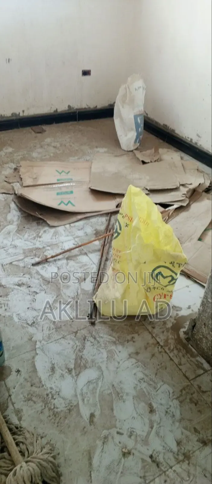 Furnished 2bdrm Condo in መሪ ሎቄ, Bole for sale