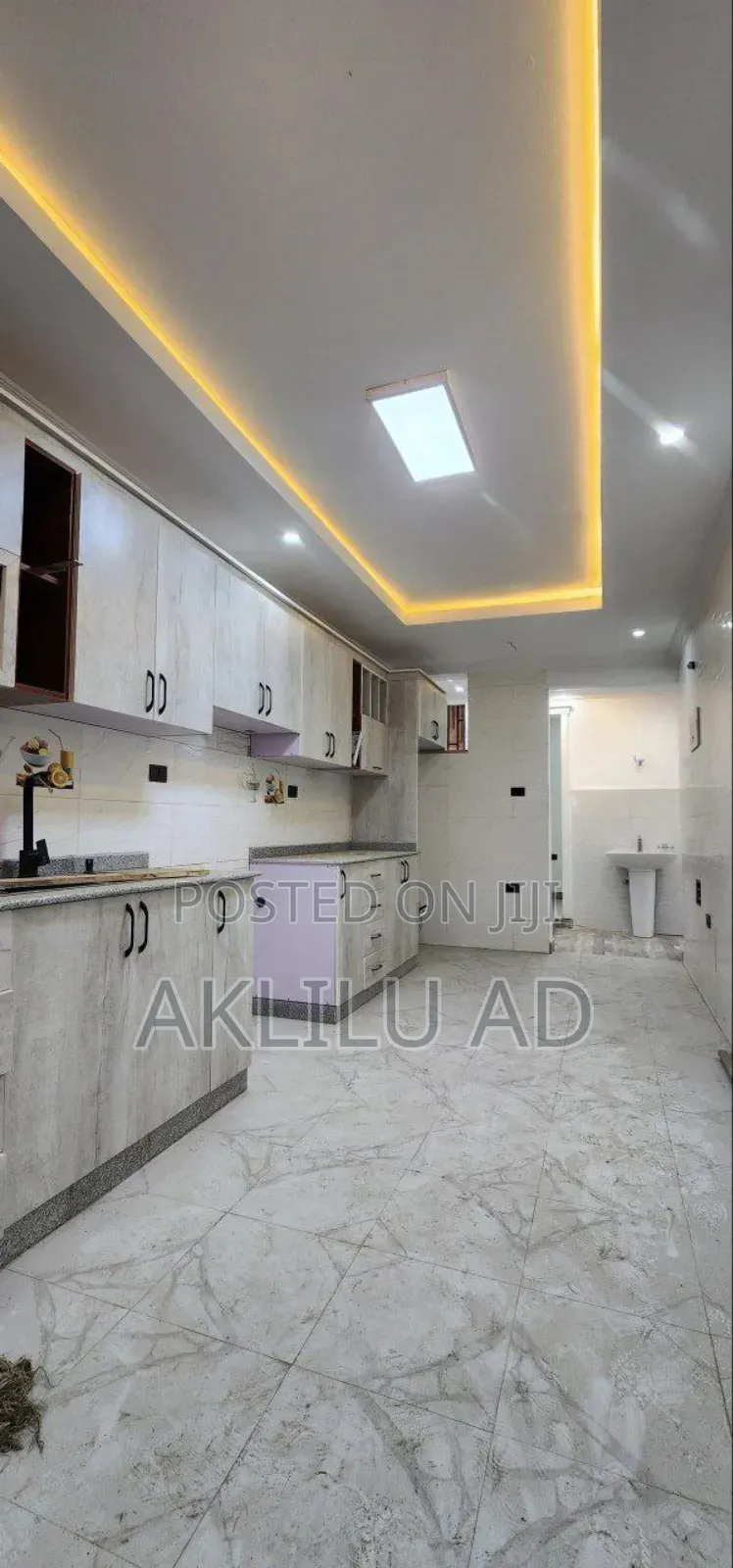 Furnished 3bdrm Apartment in Bole Ayat for sale
