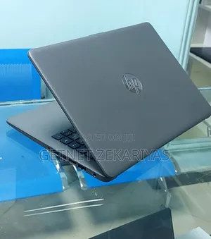 New Laptop HP Stream Notebook 8GB Intel Core I3 HDD 1T