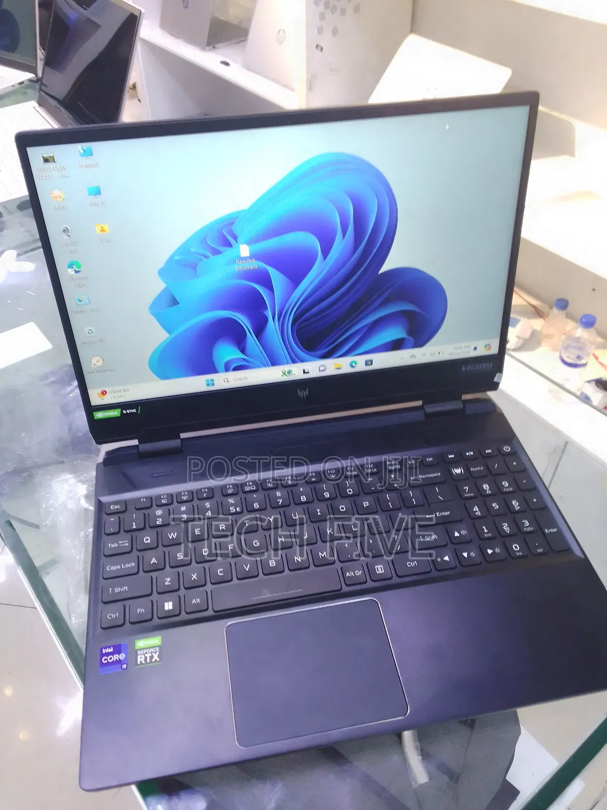 New Laptop Acer Predator Helios 300 16GB Intel Core I7 SSD 1T