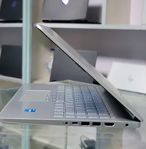 New Laptop HP Stream Notebook 16GB Intel Core I5 SSD 512GB