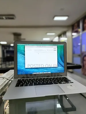 Photo - Laptop Apple MacBook Air 2014 4GB Intel Core I5 SSD 128GB