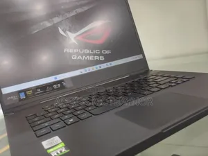 New Laptop Asus ROG Strix G15 16GB Intel Core I7 SSD 512GB