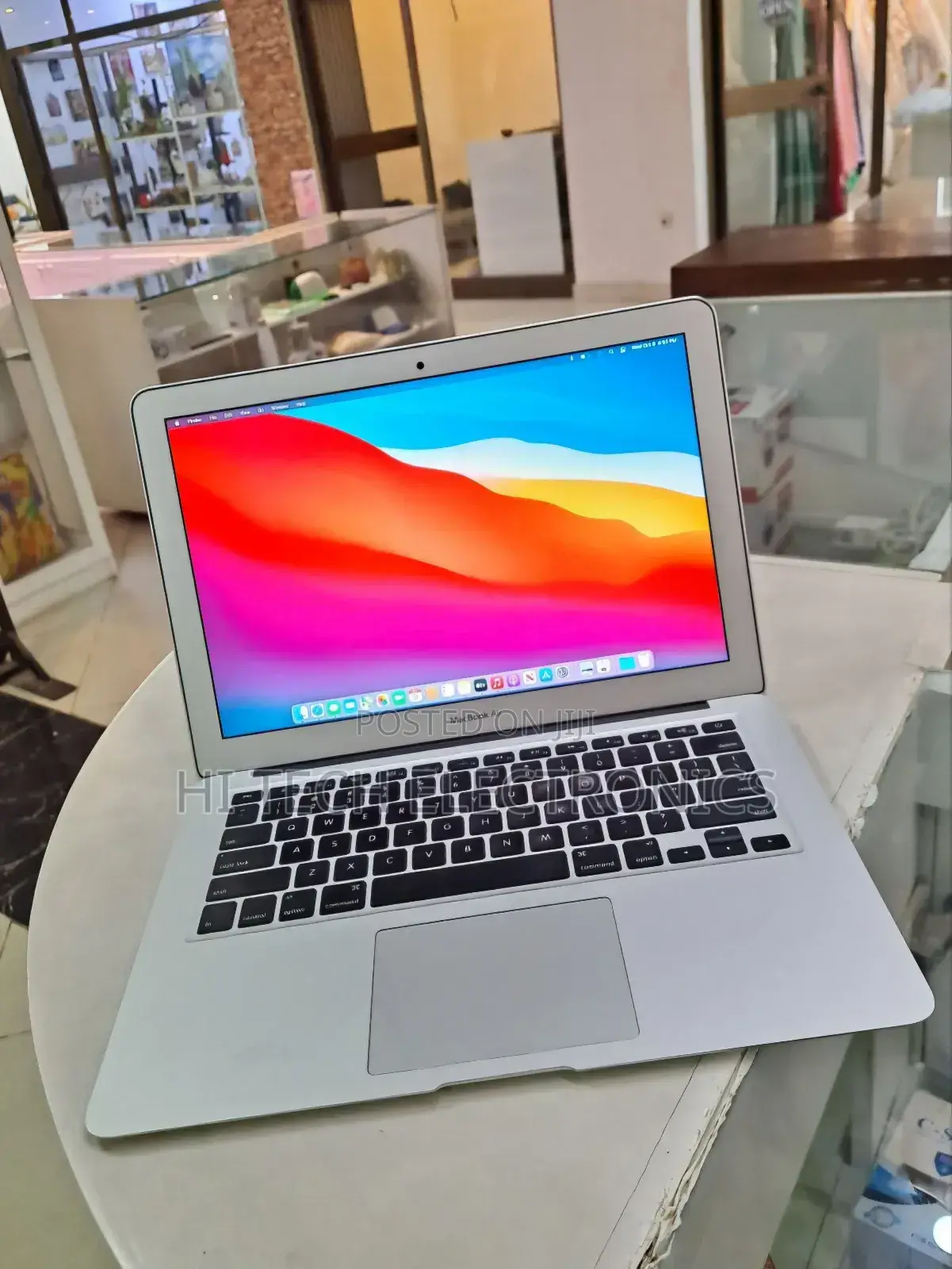 New Laptop Apple MacBook 2014 4GB Intel Core I5 SSD 128GB