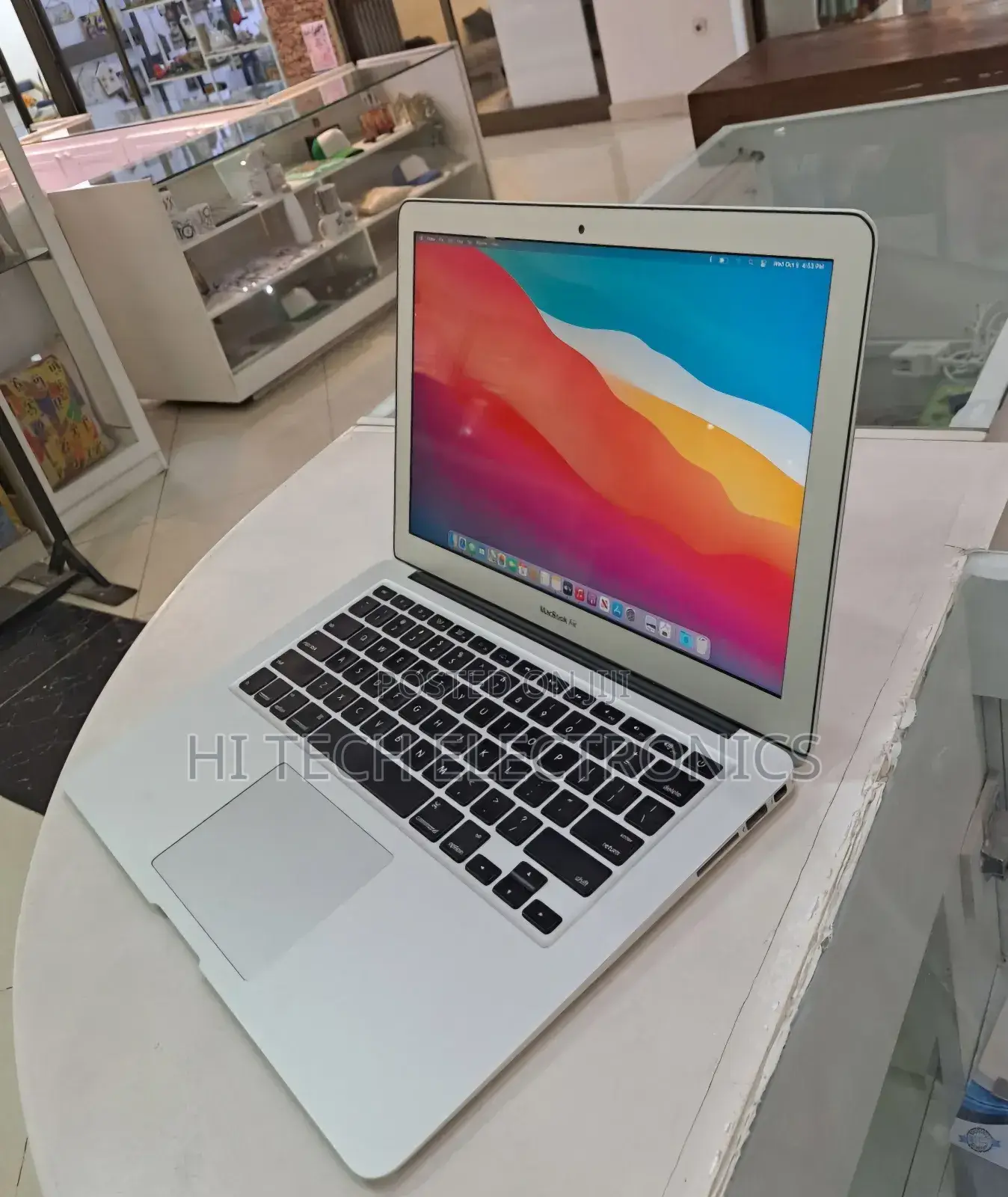 New Laptop Apple MacBook 2014 4GB Intel Core I5 SSD 128GB