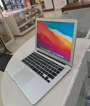 New Laptop Apple MacBook 2014 4GB Intel Core I5 SSD 128GB