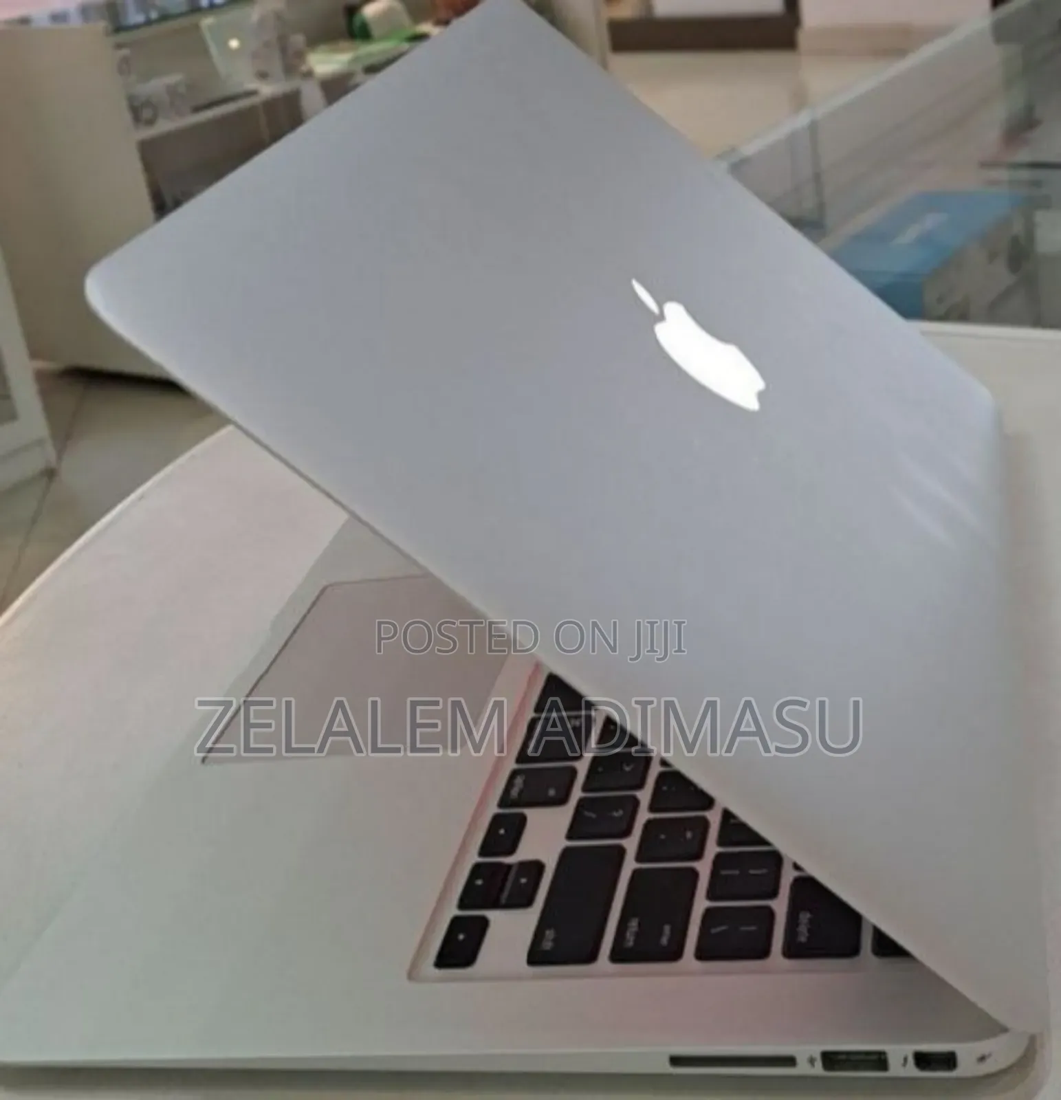 New Laptop Apple MacBook Air 2014 4GB Intel Core I5 SSD 128GB