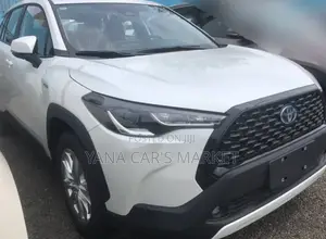 New Toyota Corolla Cross 2024 White