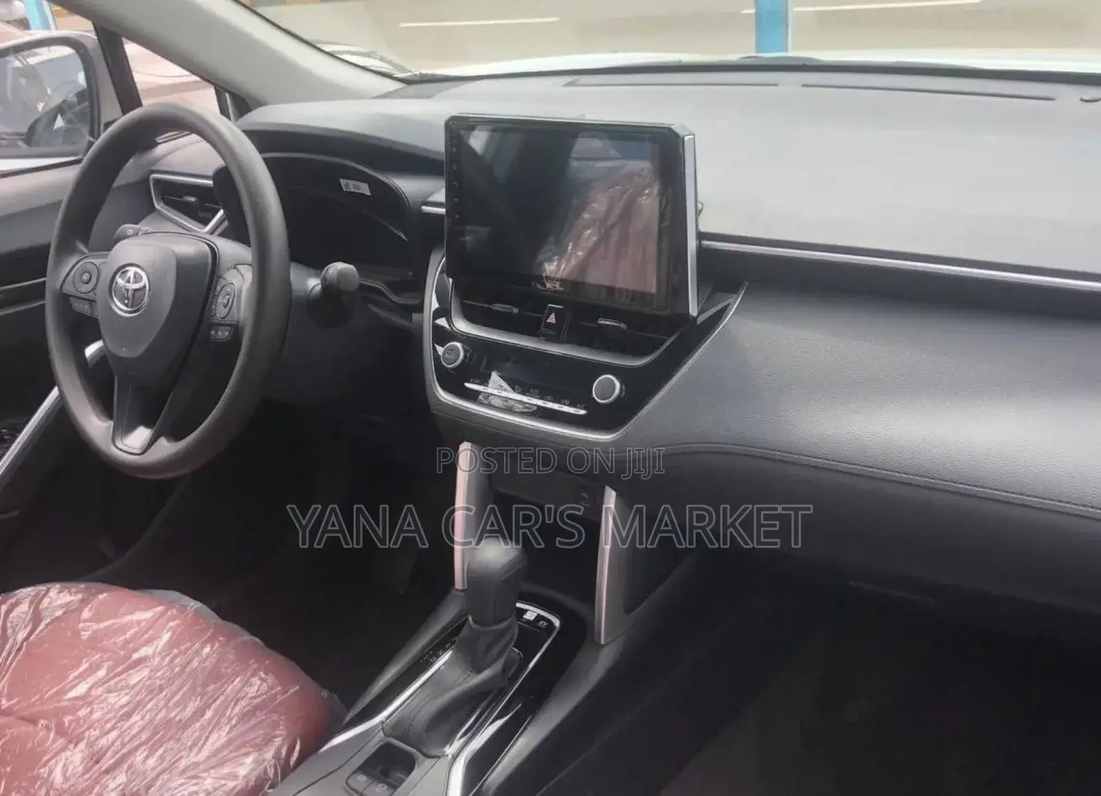 New Toyota Corolla Cross 2024 White