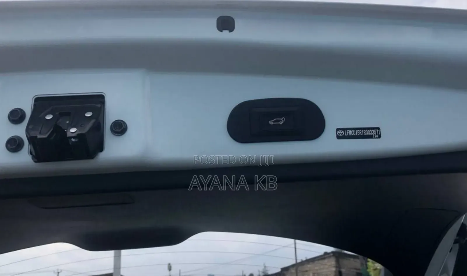 New Toyota Corolla Cross 2024 White