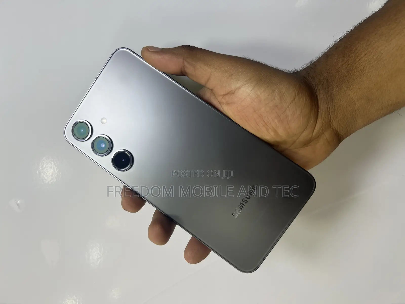 New Samsung Galaxy S24 Plus 256 GB