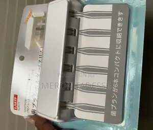 Tooth Brush Holder ተለጣፊ የጥርስ ቡርሽ ማስቀመጫ 6 ጥርስ ቡርሽ ይይዛል