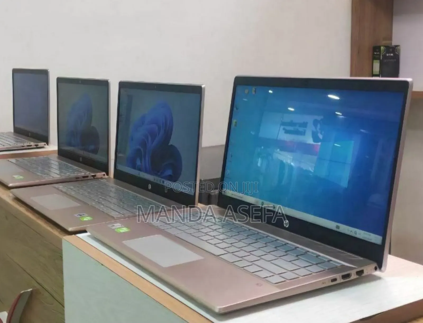 New Laptop HP Pavilion 14 8GB Intel Core I5 HDD+SSD 500GB