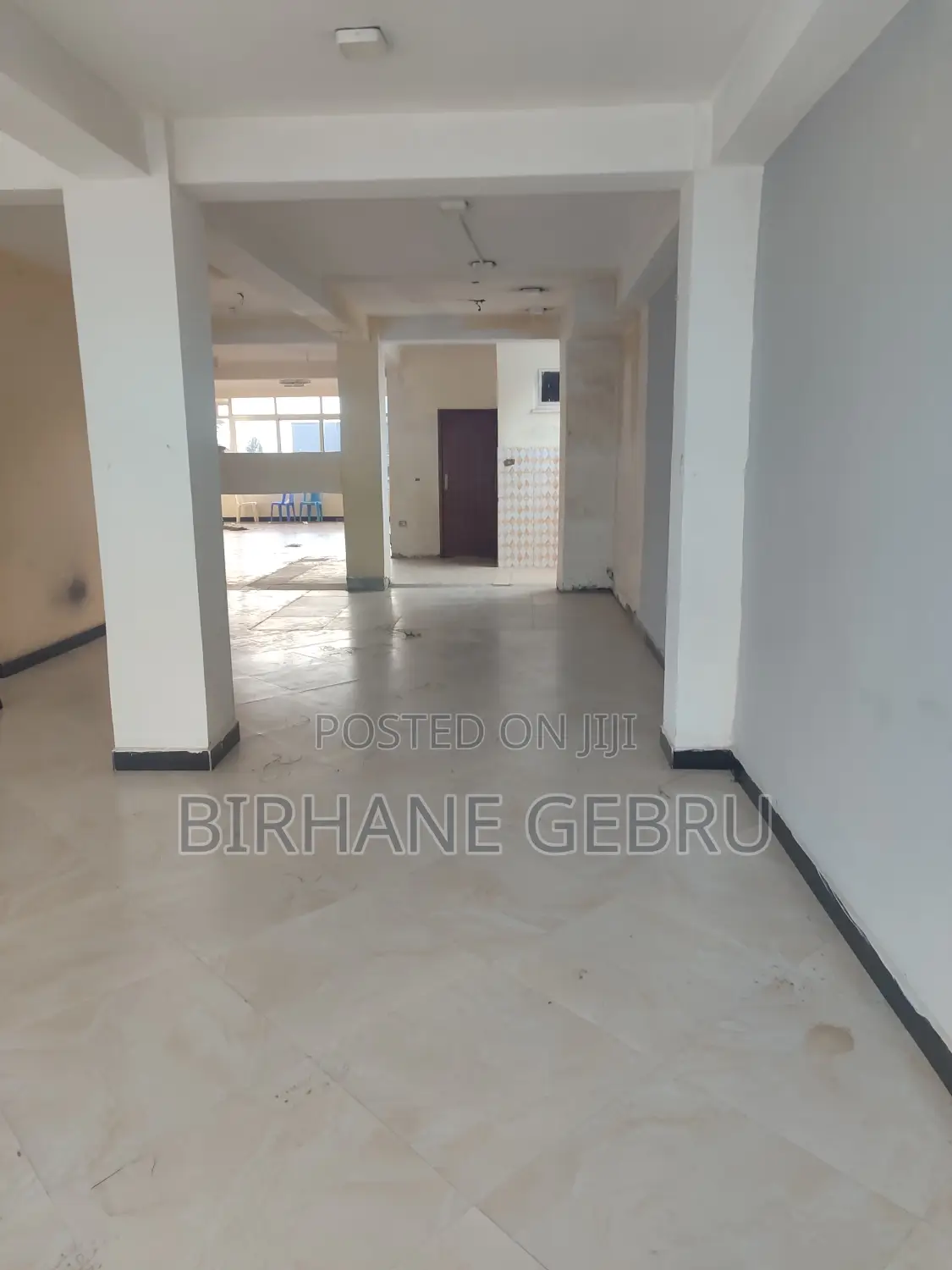1st Floor Apartiment for Business Rent