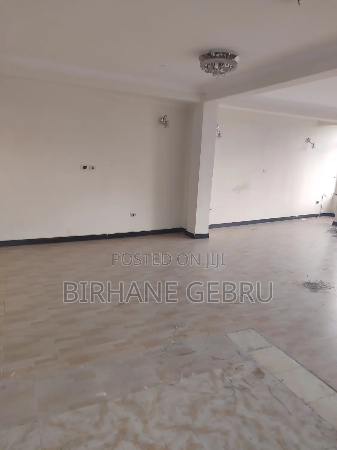 1st Floor Apartiment for Business Rent