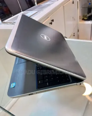 Photo - New Laptop Dell Inspiron 15R 5521 8GB Intel Core I7 HDD 1T