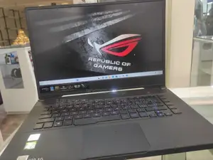 New Laptop Asus ROG Zephyrus G15 16GB Intel Core I7 SSD 1T