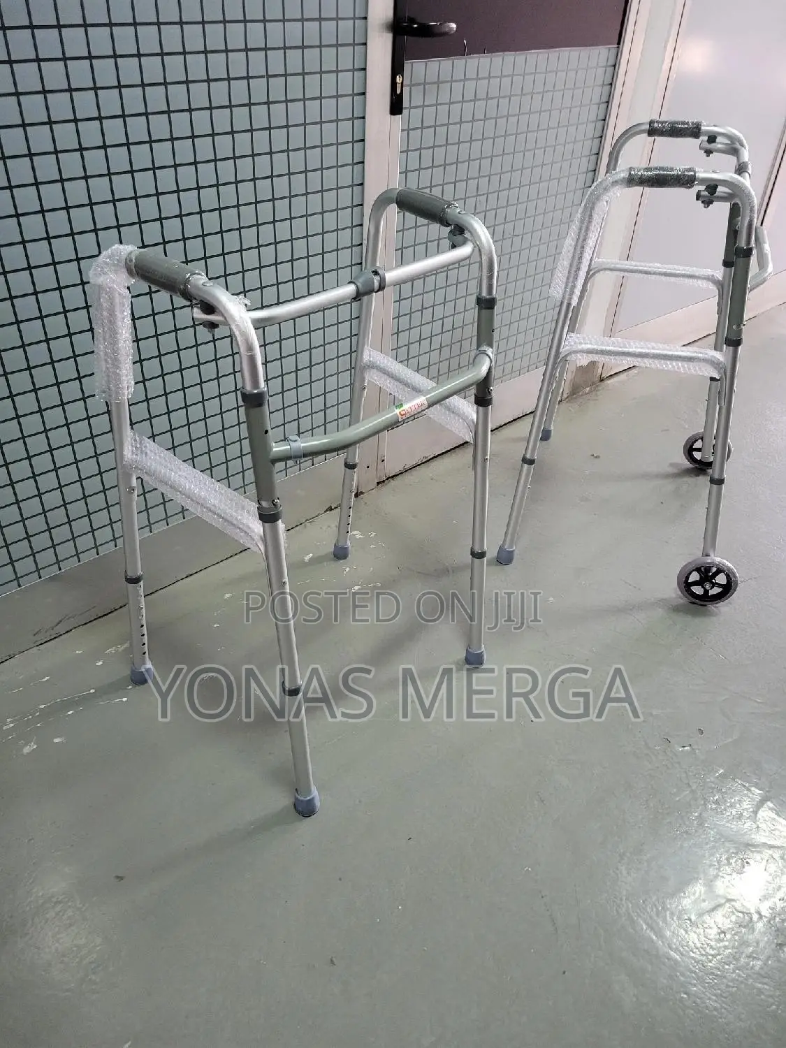 Maximum Order Quality Walker +FAST CURE FC913L Walking Fram