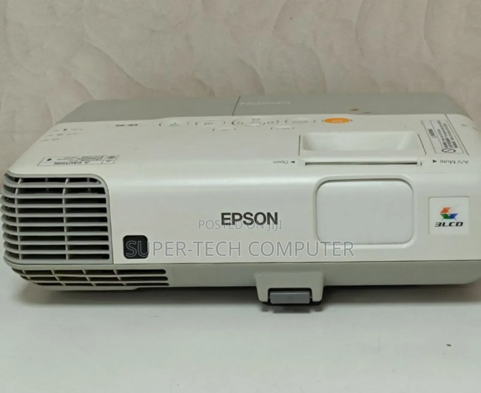 Epson EB-95 Projector