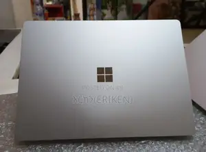 New Laptop Microsoft Surface Laptop 3 16GB Intel Core I7 SSD 512GB