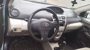 Toyota Yaris 2008 Blue