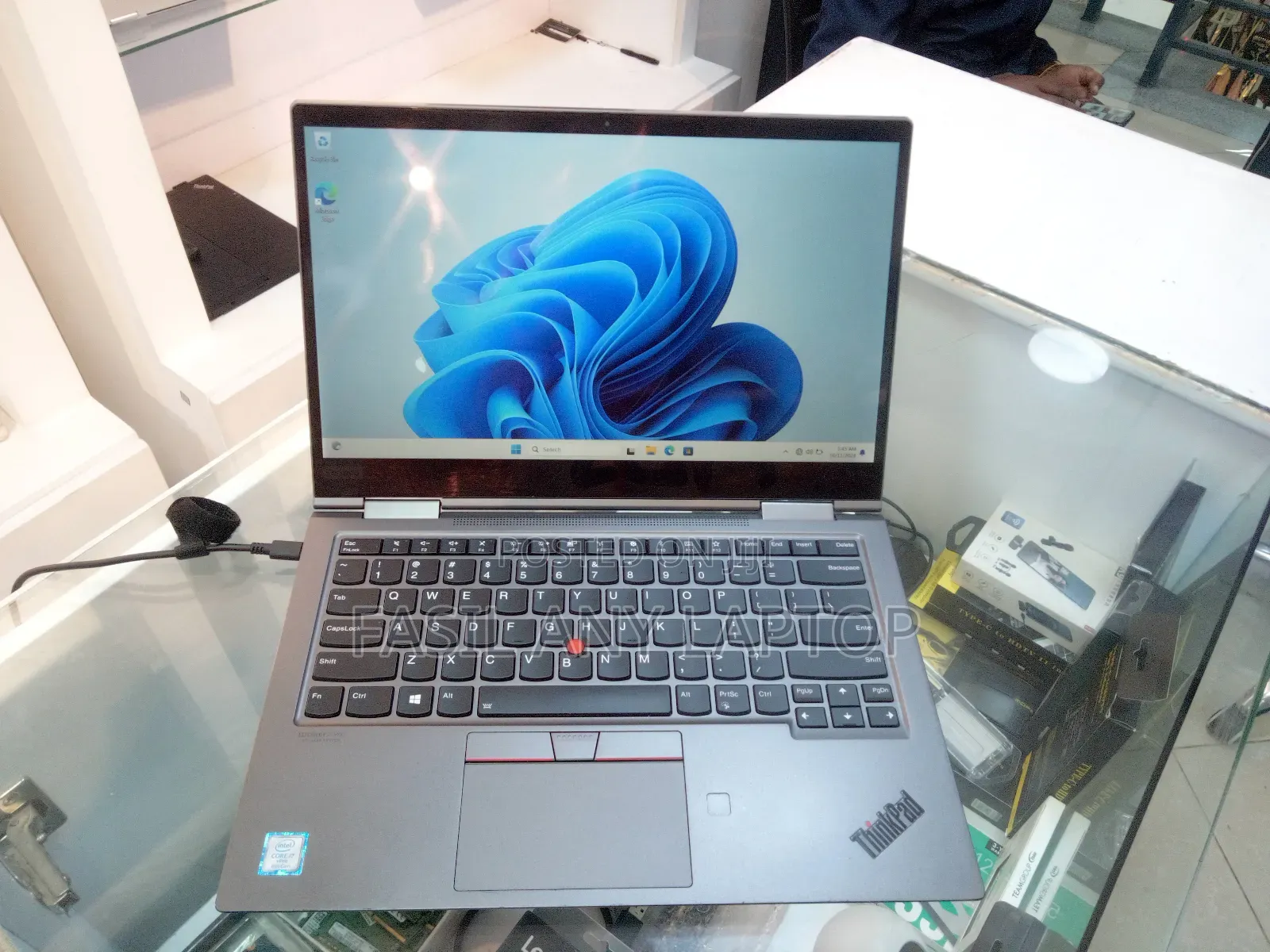 Laptop Lenovo Thinkpad X1 Yoga 16GB Intel Core I7 SSD 512GB