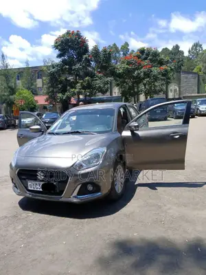 Suzuki Dzire 2022 Silver