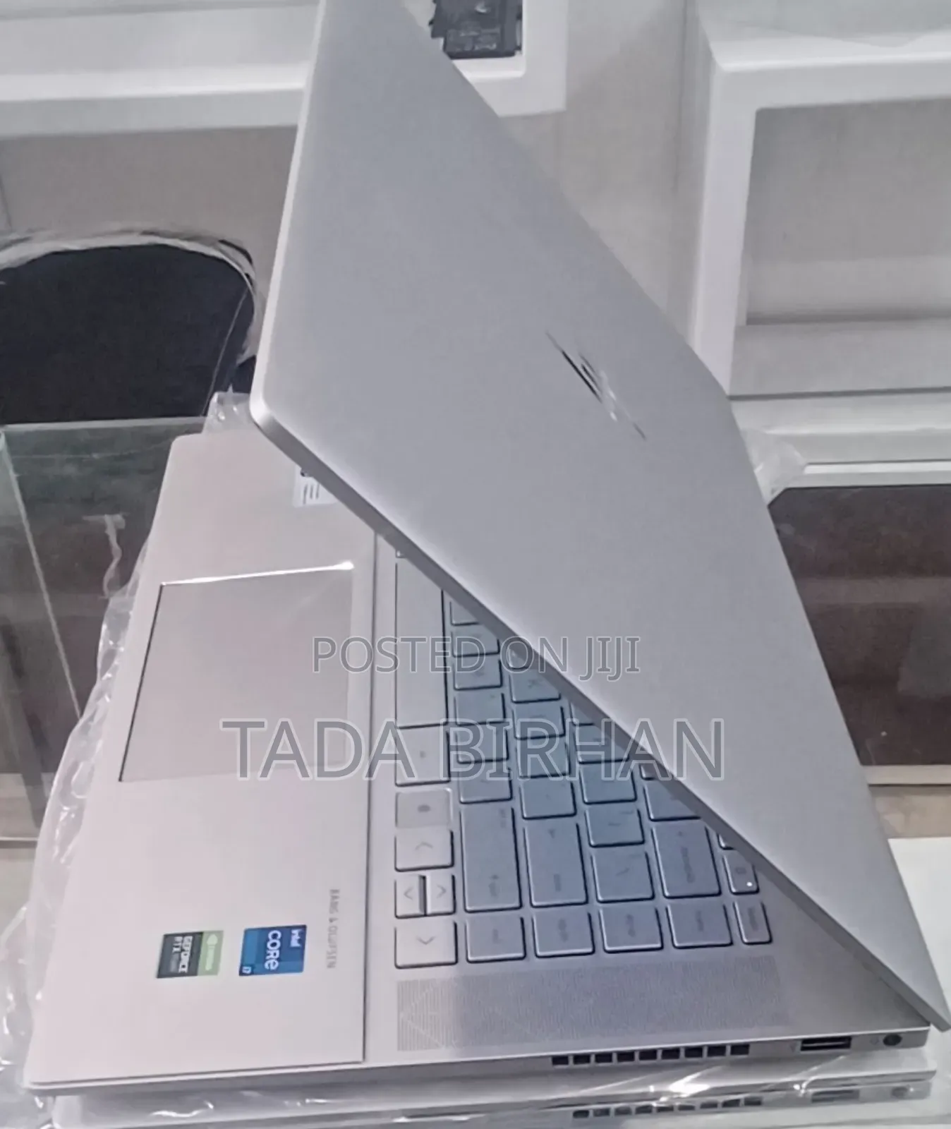 New Laptop HP Envy X360 32GB Intel Core I7 SSD 512GB