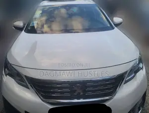 Photo - Peugeot 5008 2020 White