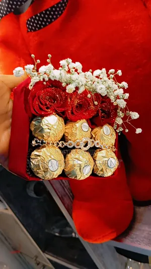 Photo - Yaho Birthday Gift Package