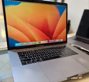 New Laptop Apple MacBook Pro 2018 32GB Intel Core I9 SSD 1T