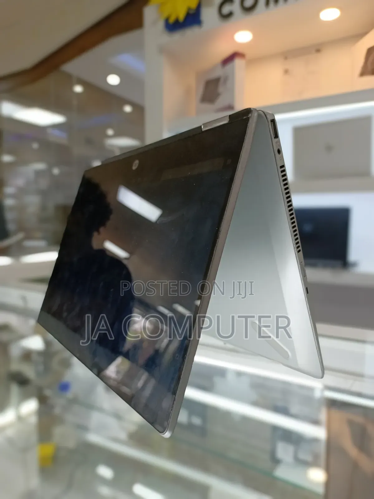 New Laptop HP Pavilion 15 8GB Intel Core I7 SSD 256GB