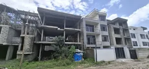 5bdrm Townhouse/Terrace in Bole Ayat for sale