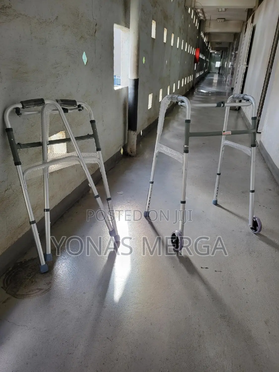 Aluminium Foldable Walker,For Personal
Mobility Services
