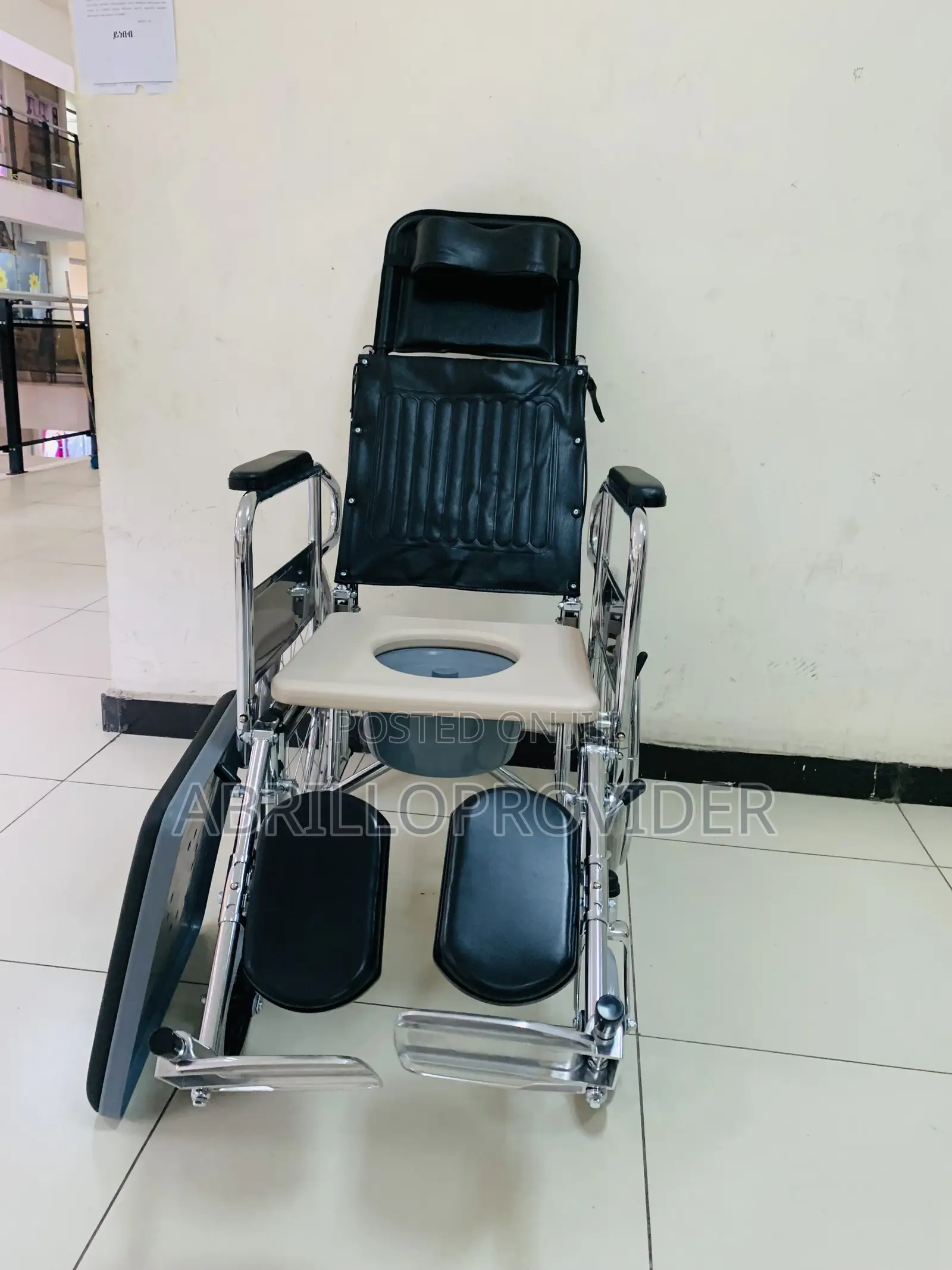 Wheelchair22wheelchair11wheelcahir975wheelchairs12wheelchair