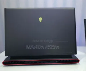 New Laptop Alienware M17x R2 32GB AMD Ryzen 9 SSD 1T