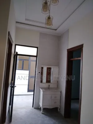 3bdrm Villa in Bole for sale