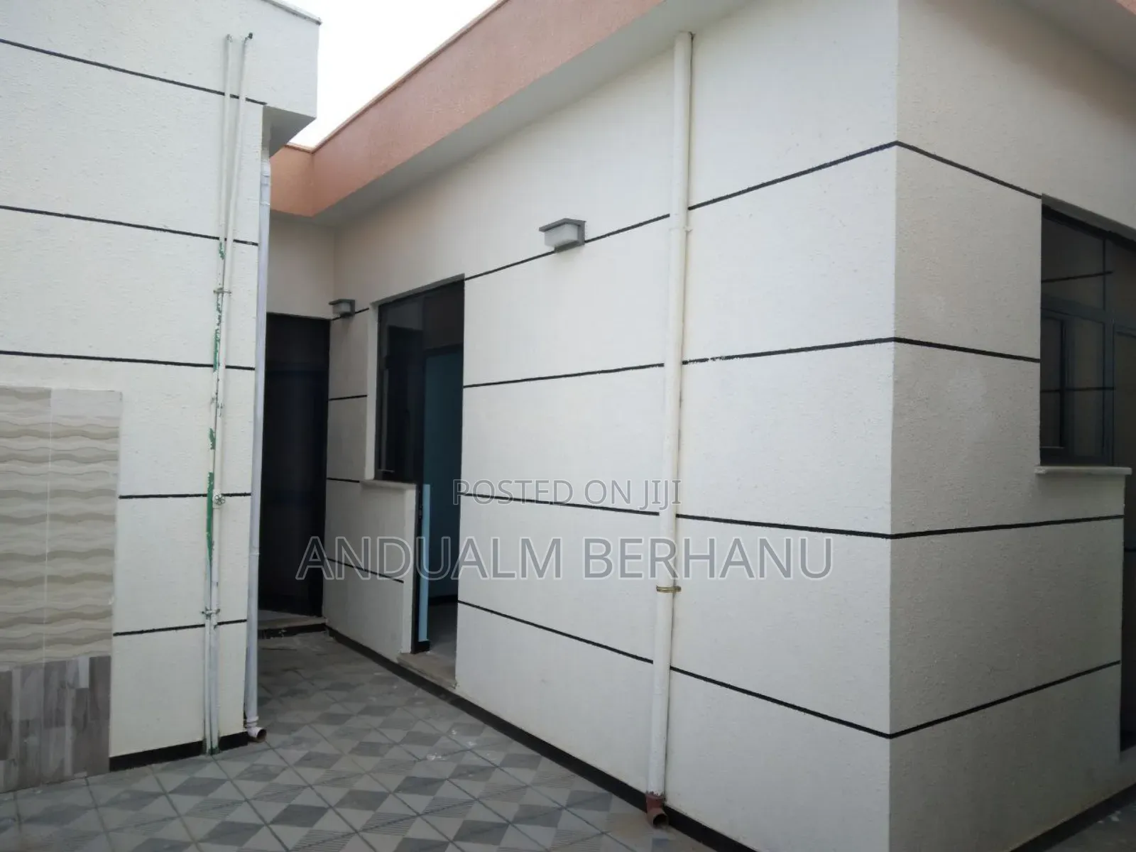 3bdrm Villa in Bole for sale