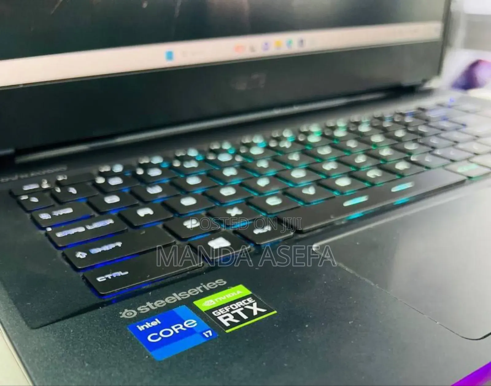 New Laptop MSI Raider GE76 12UGS 16GB Intel Core I7 SSD 1T