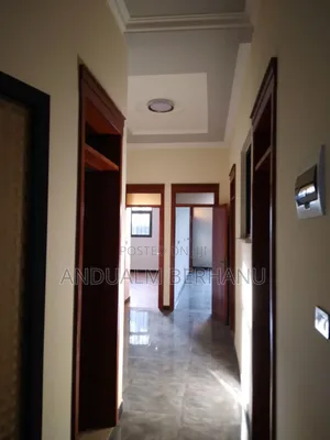 4bdrm Villa in Bole for sale