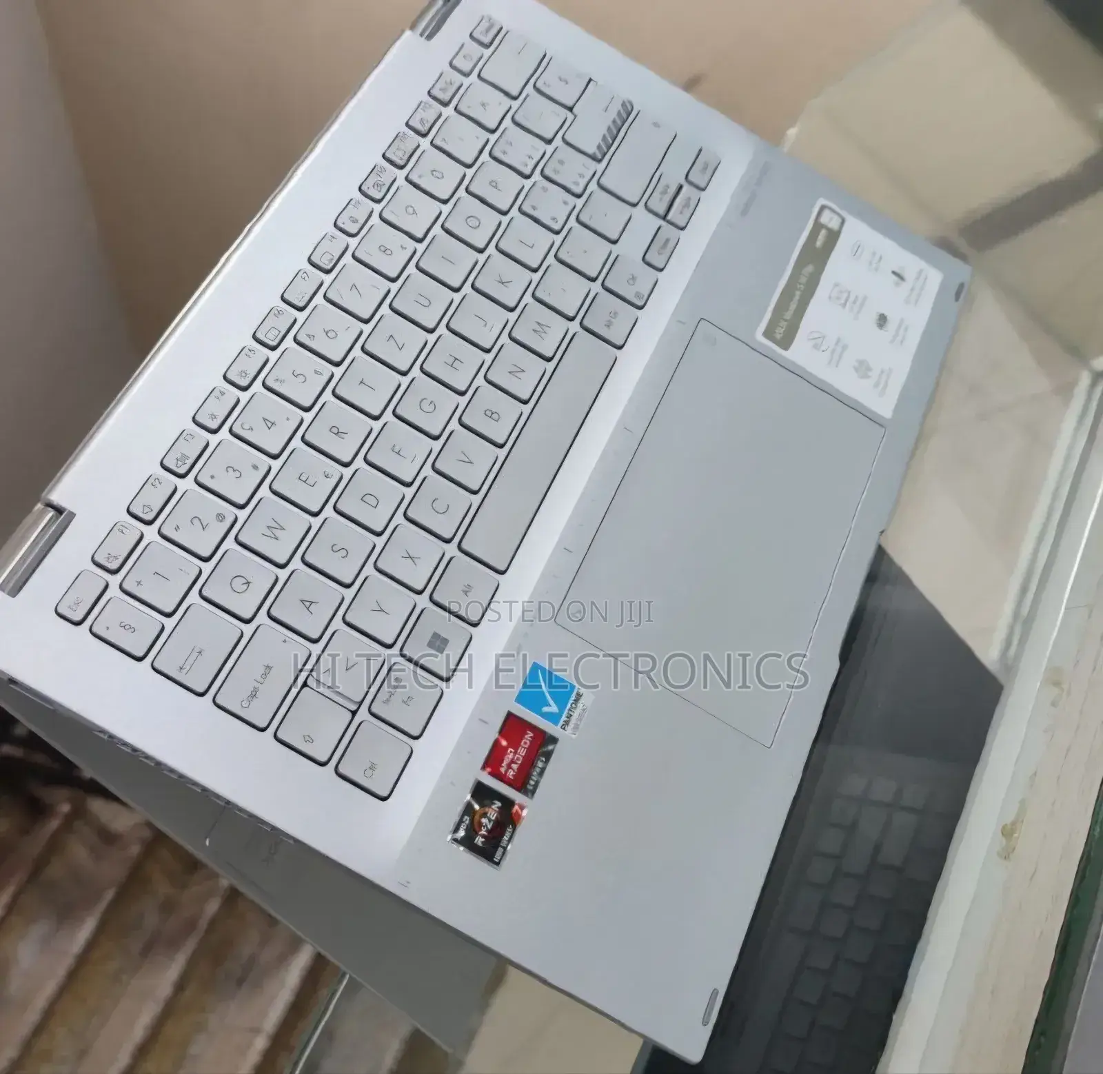 New Laptop Asus VivoBook 15 X505BA 16GB AMD Ryzen 7 SSD 1T