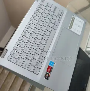 New Laptop Asus VivoBook 15 X505BA 16GB AMD Ryzen 7 SSD 1T