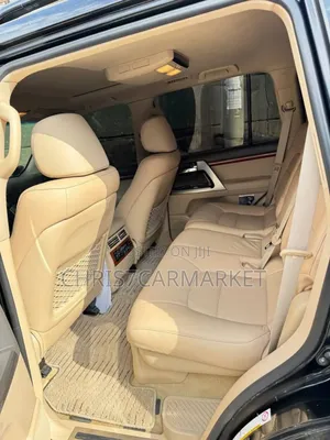 Toyota Land Cruiser 4.5 V8 VXR 2015 Black