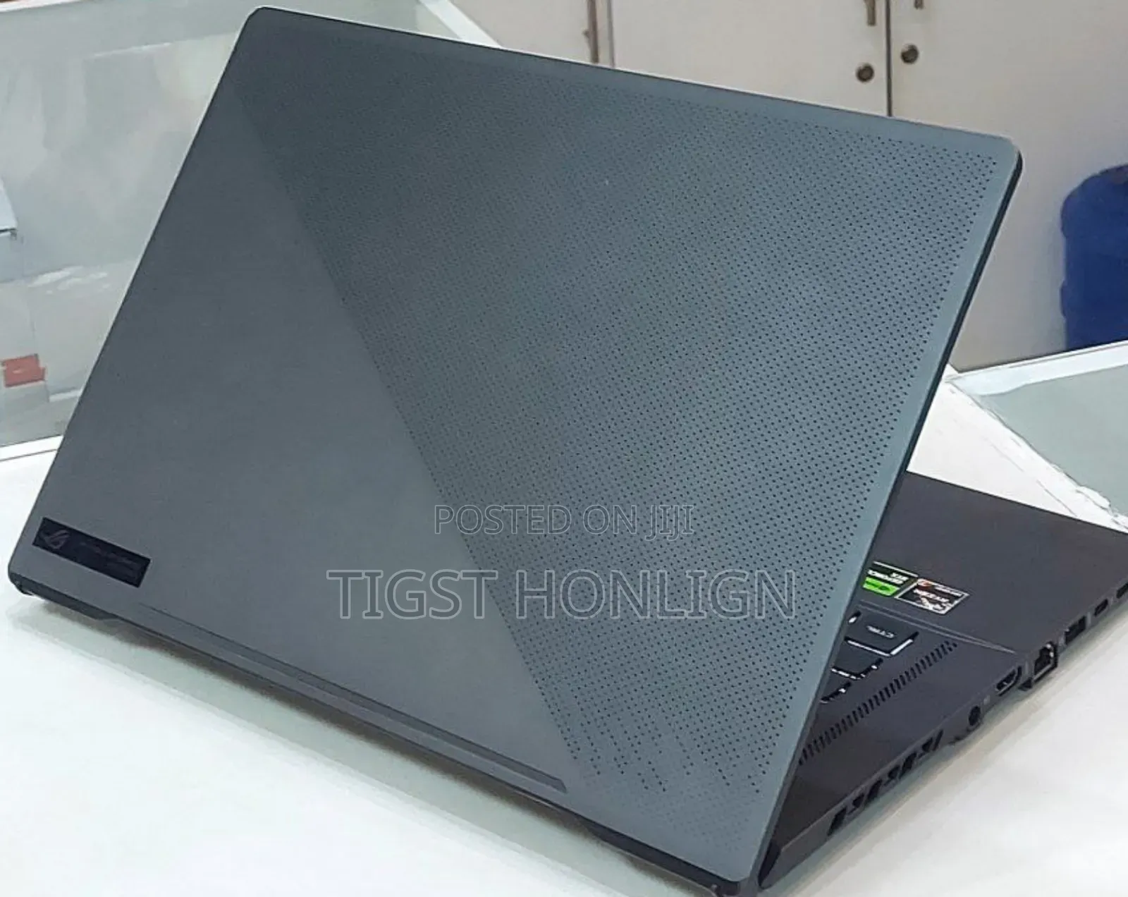 New Laptop Asus ROG Strix G15 16GB AMD Ryzen 7 SSD 1T