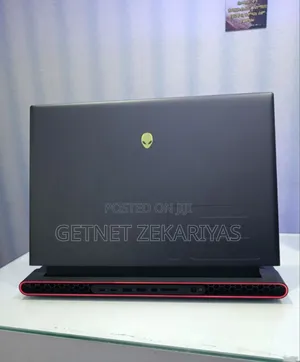 New Laptop Alienware M17x R2 32GB AMD Ryzen 7 SSD 1T