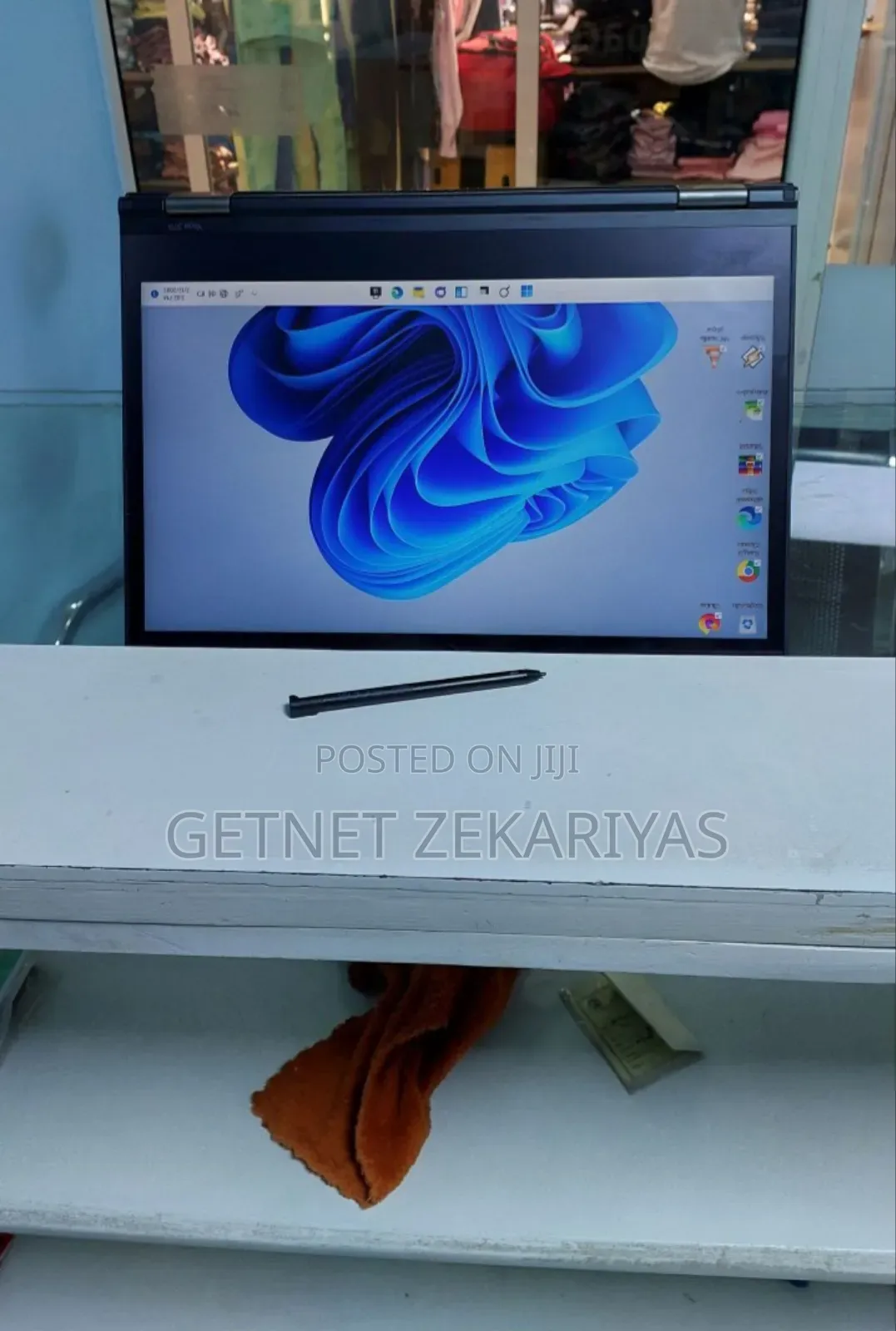 New Laptop Lenovo ThinkPad Yoga 370 8GB Intel Core I5 SSD 512GB