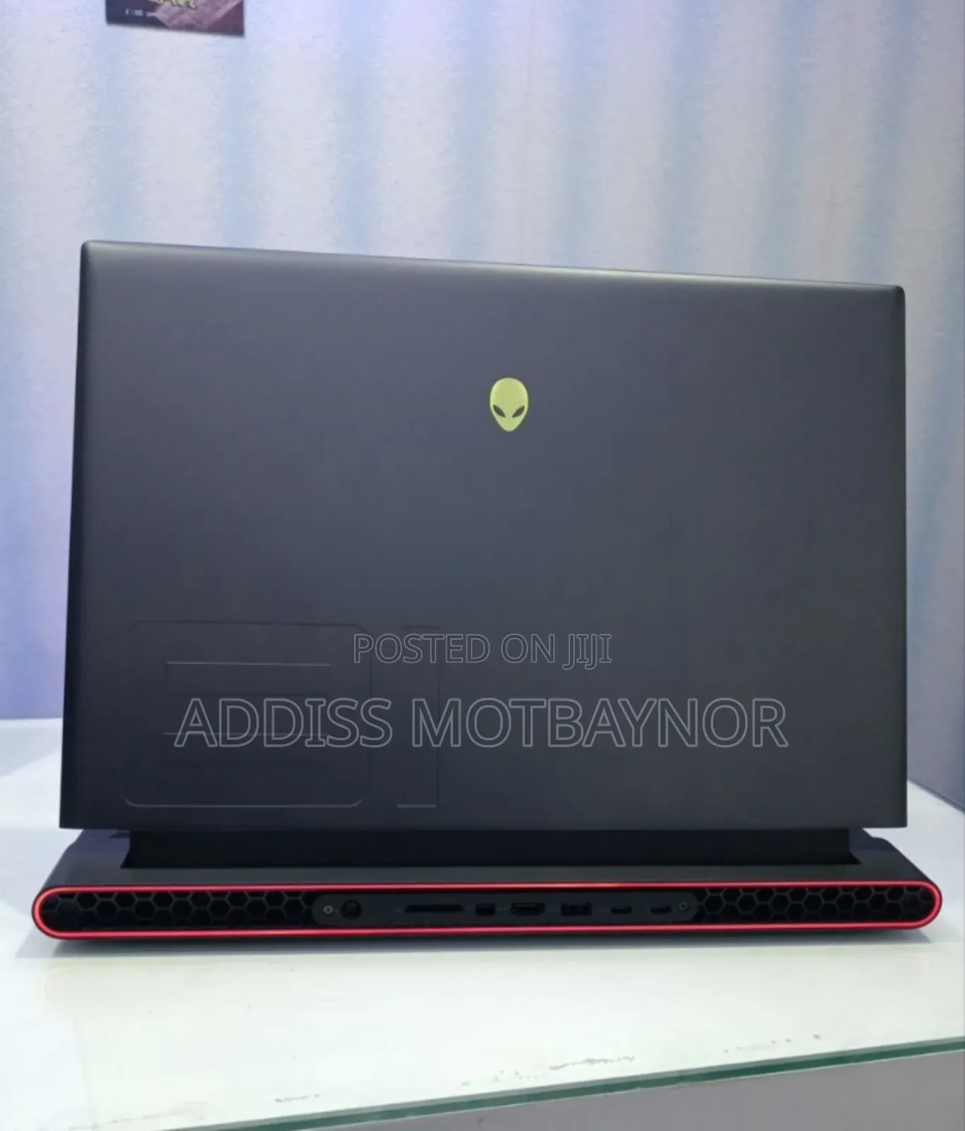 New Laptop Alienware Area-51m 16GB AMD Ryzen 7 SSD 1T