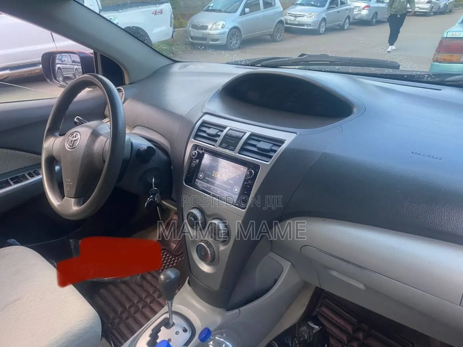 Toyota Belta 2010 Red