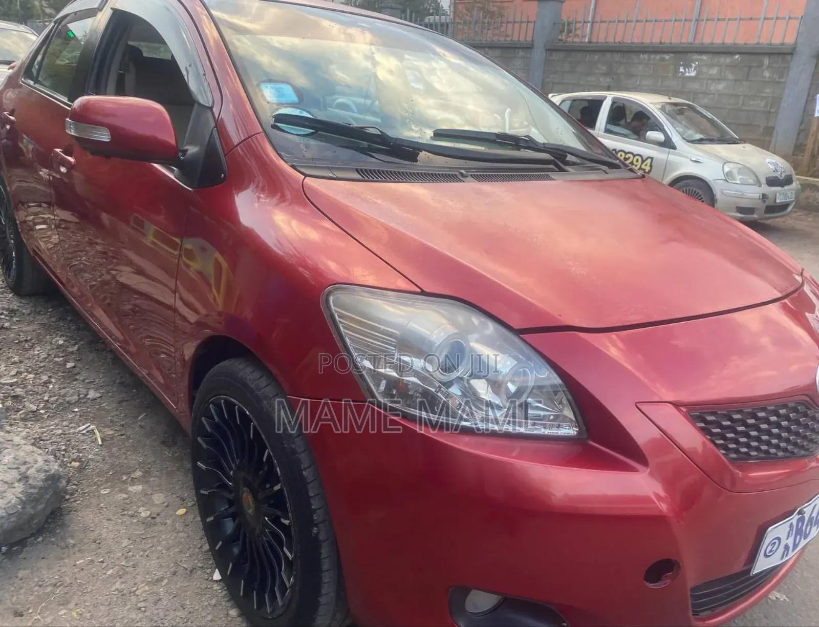 Toyota Belta 2010 Red