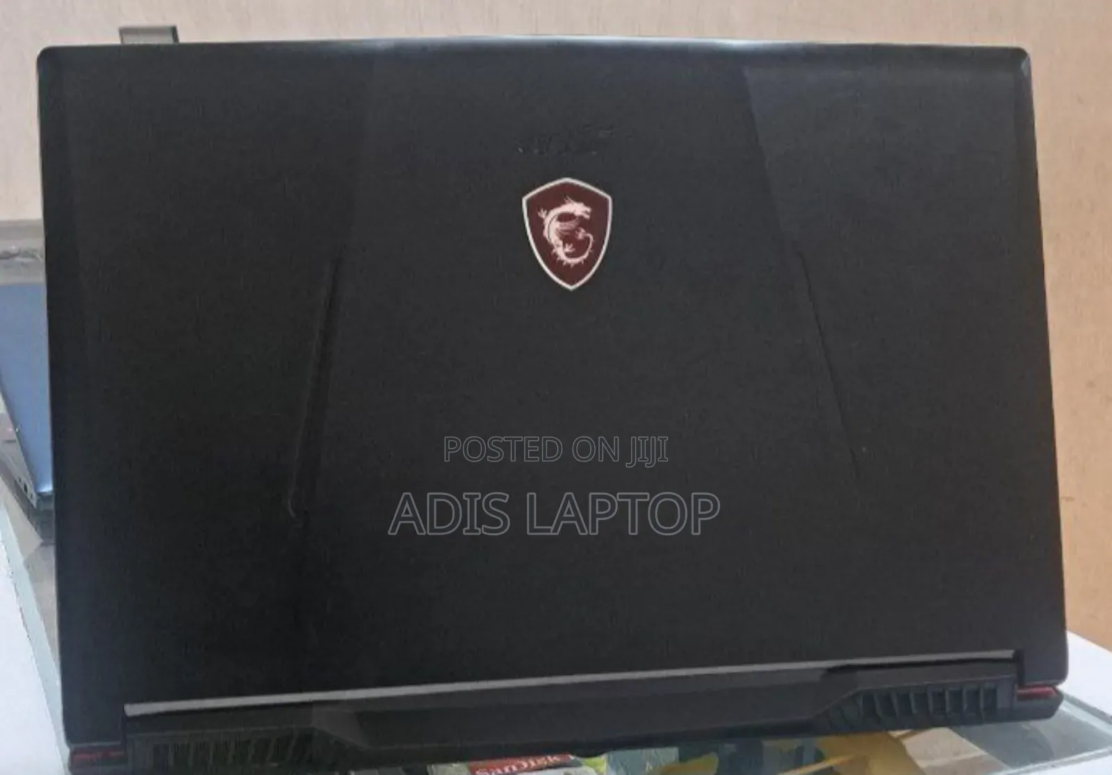 Laptop MSI GF63 8GB Intel Core I5 HDD+SSD 1T